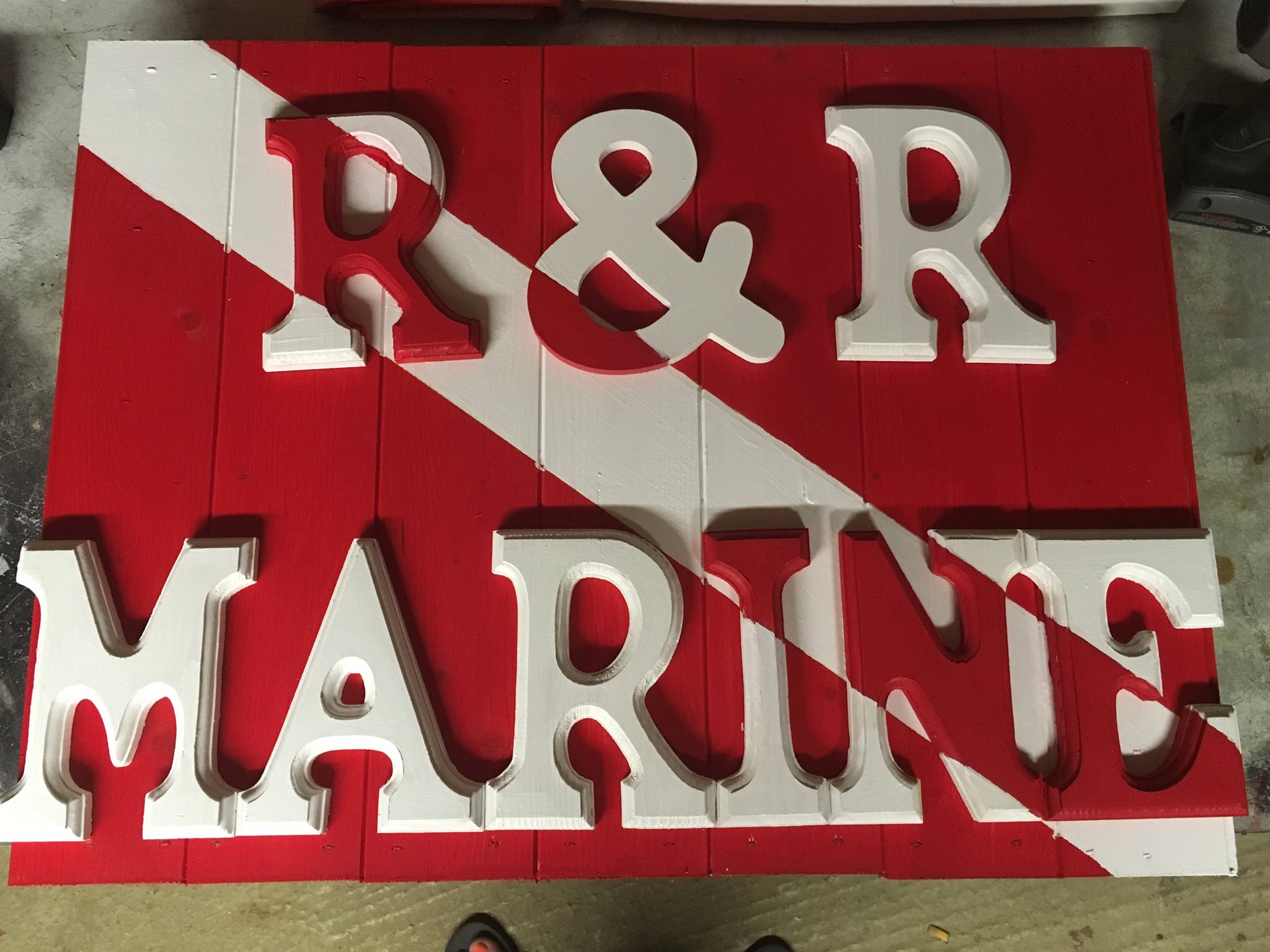 R & R Marine